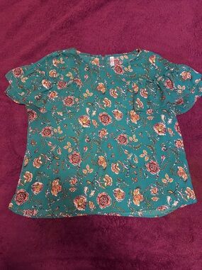 Xhilaration Women’s Blouse Top Green Floral Size Large